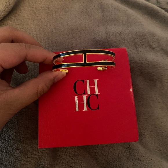 CH CAROLINA HERRERA BRACLET - Picture 3 of 9